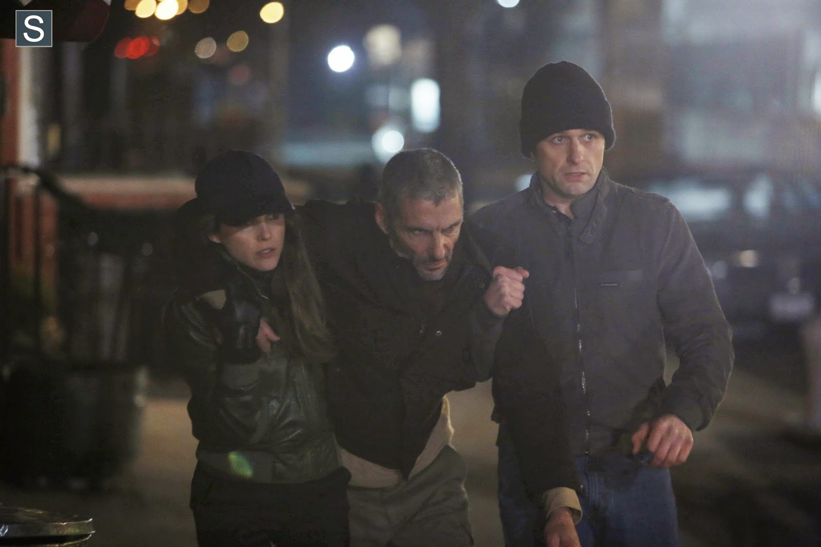 The Americans - Episode 2.05 - The Deal - Advance Review