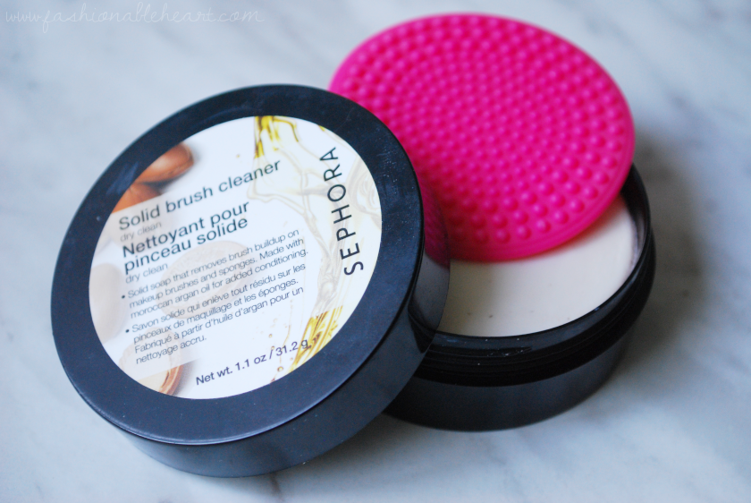 bbloggers, bbloggersca, canadian beauty bloggers, sephora canada, solid brush cleaner, cleanser, review, easy, product