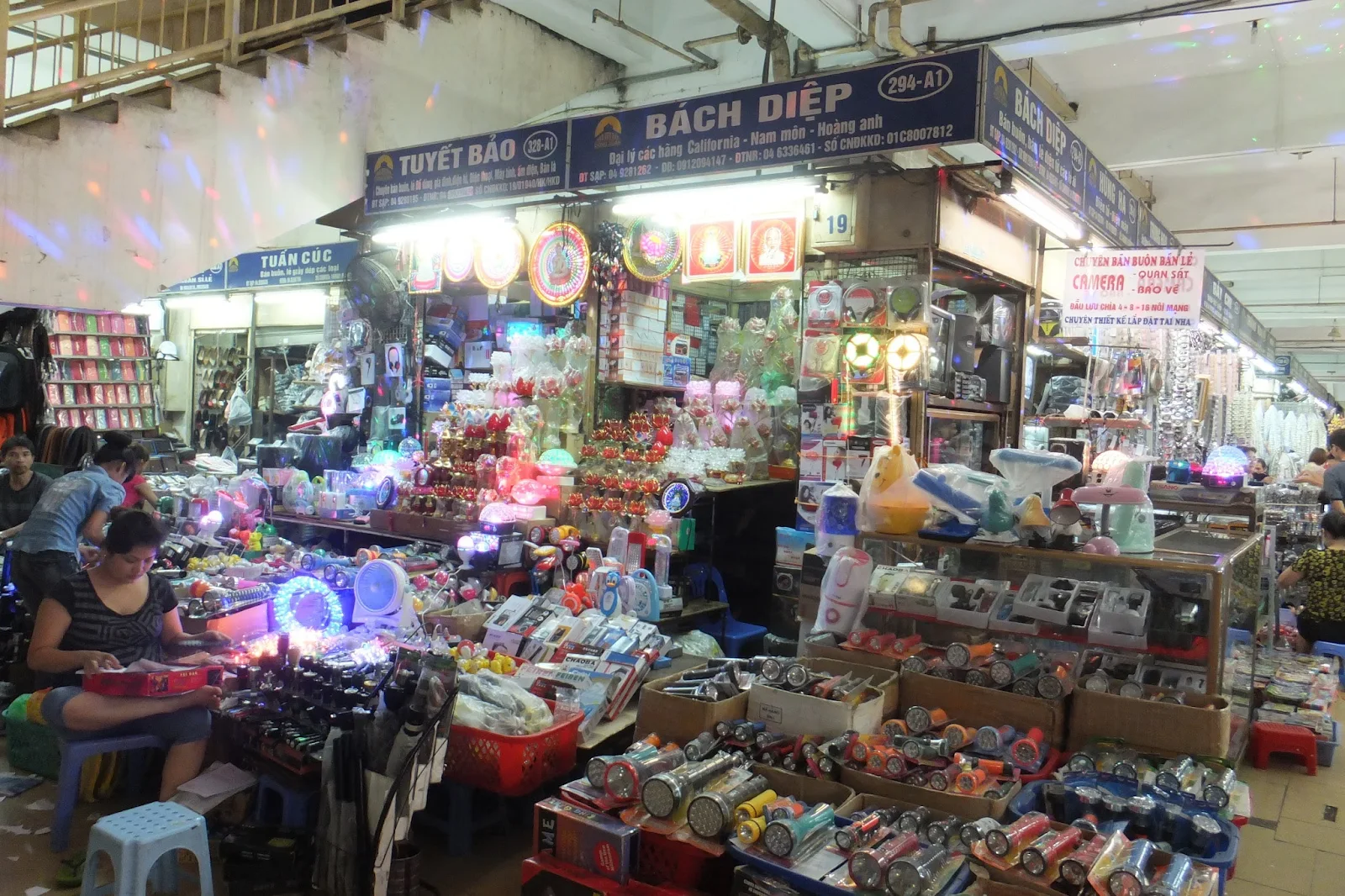 internal-dongxuan-market ドンスンアン市場内部