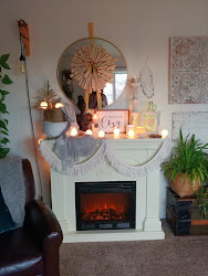 Cozy Winter Mantle Decor Little Vintage Cottage