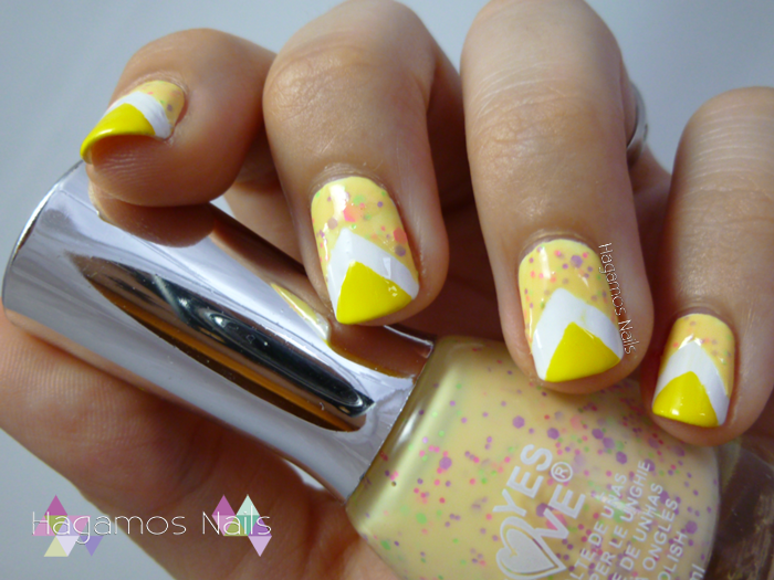 Nail Art Chevron amarillo. #RetoColoresCosasdeChicas2. Hagamos Nails