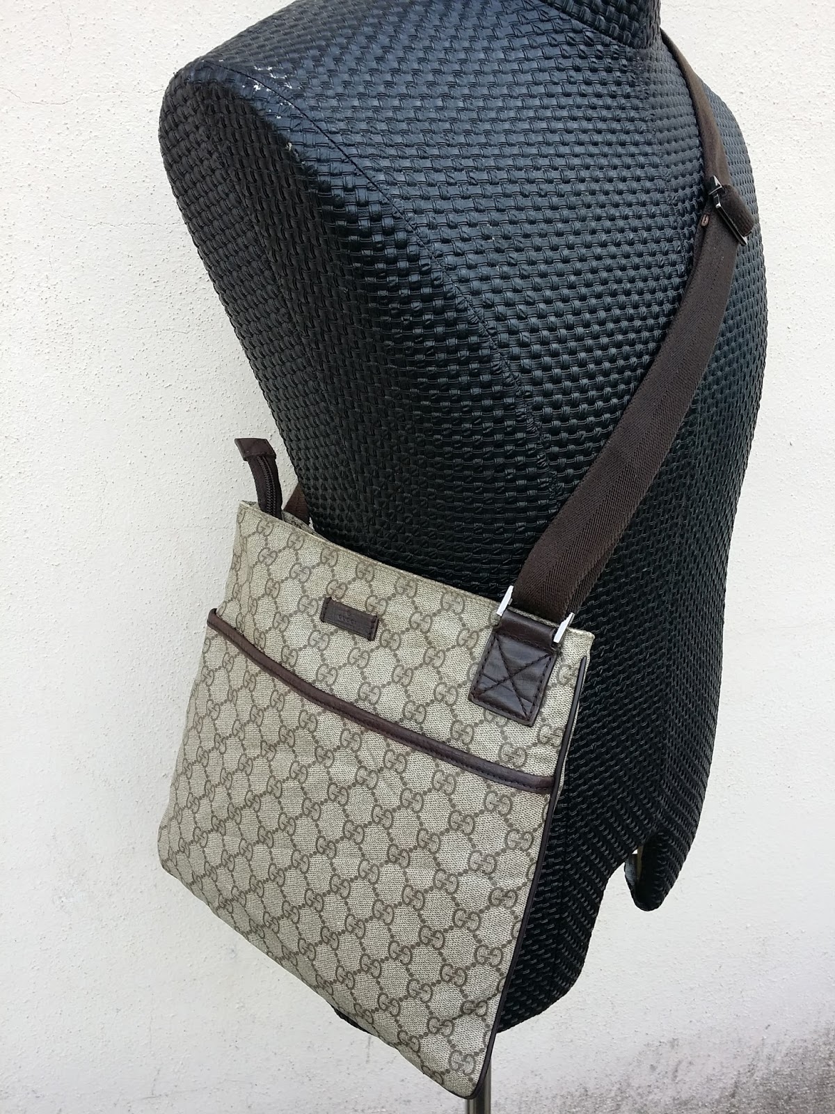 Authentic Gucci Crossbody Bag Paul Smith