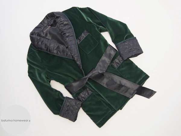 Gesteppte Luxus Samt Hausjacke in Dunkelblau, Grün, Weinrot Gesteppte Luxus Samt Hausjacke in Dunkelblau, Grün, Weinrot