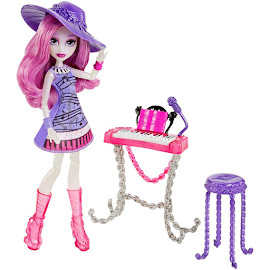 Monster High Ari Hauntington Music Class Doll