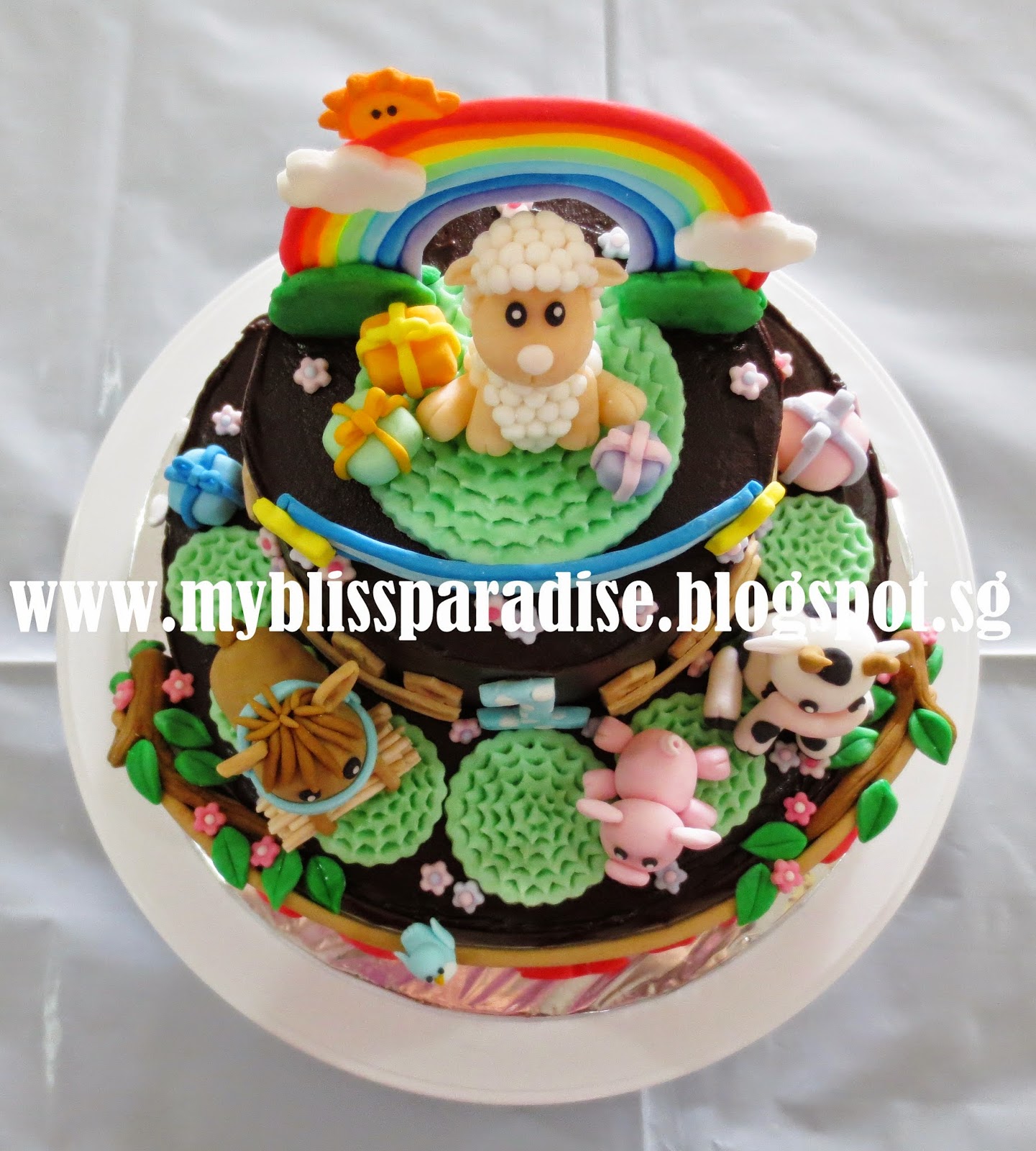 http://myblissparadise.blogspot.sg/2015/02/mini-2-tier-jia-xian-chocolate-cake-23.html