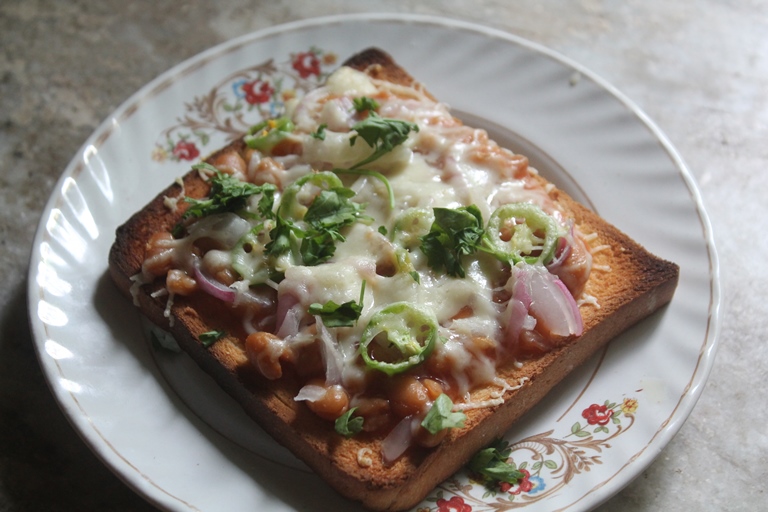 Baked Beans on Toast Indian Style Yummy Tummy
