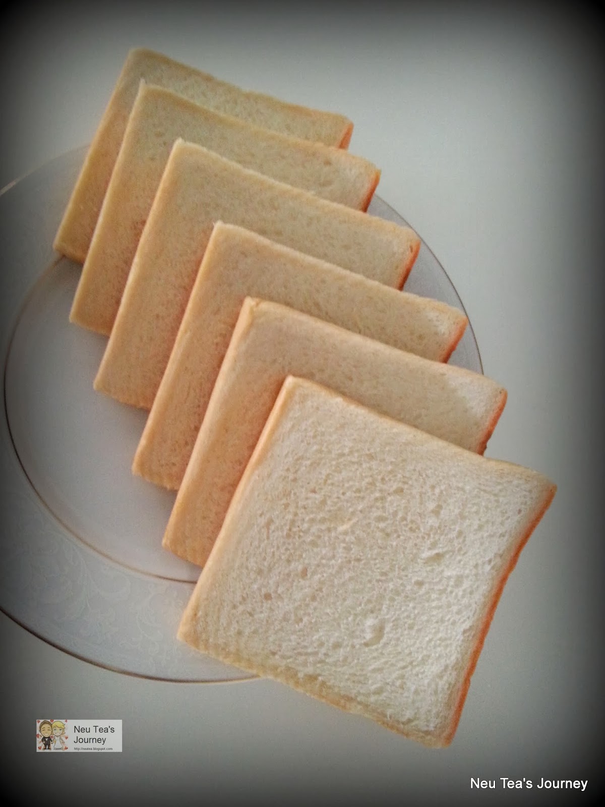 Neu Tea's Journey Part of the selection at Pan Kobo Cafe