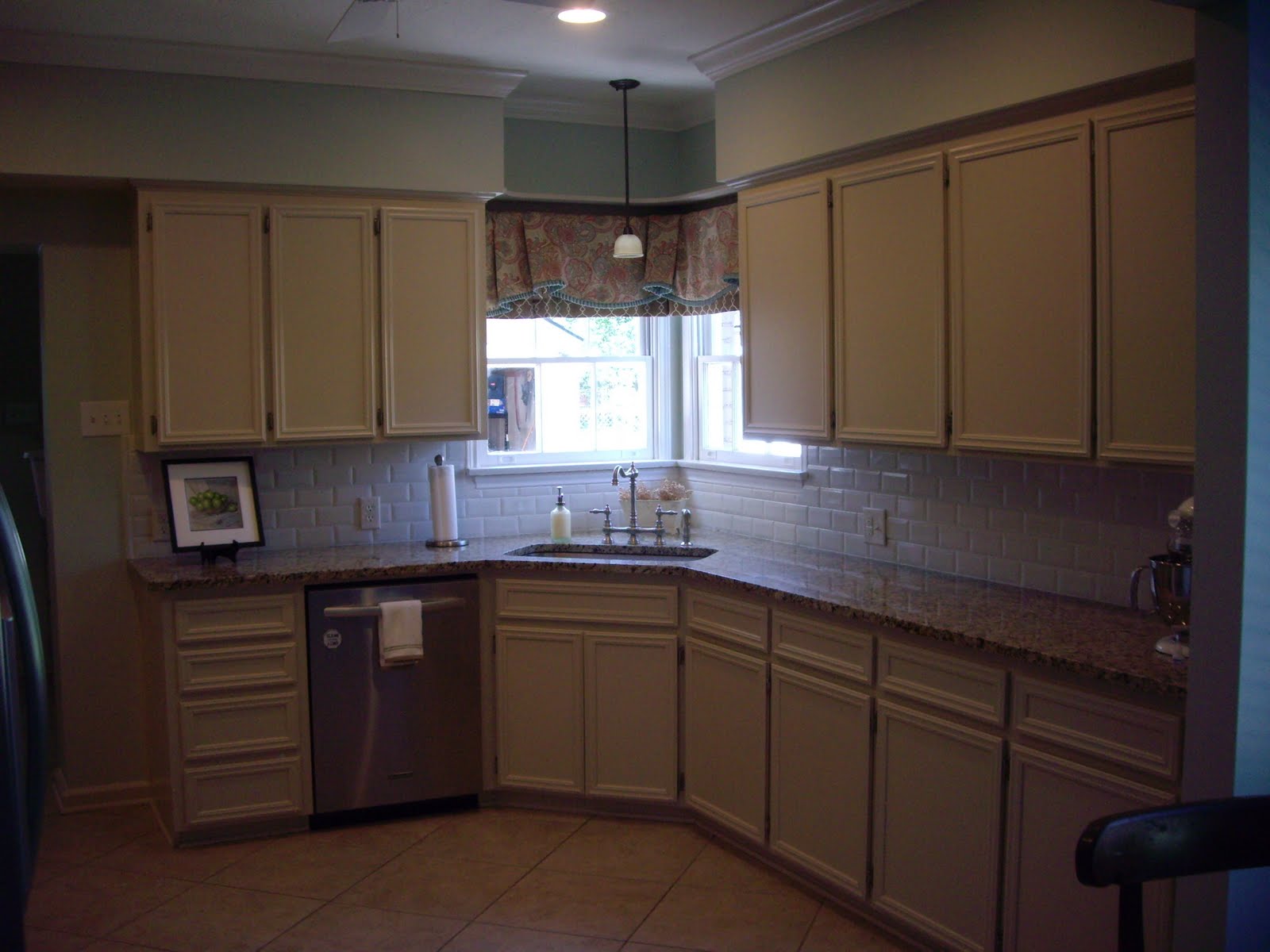 News in the Oaks: Kitchen Part 2