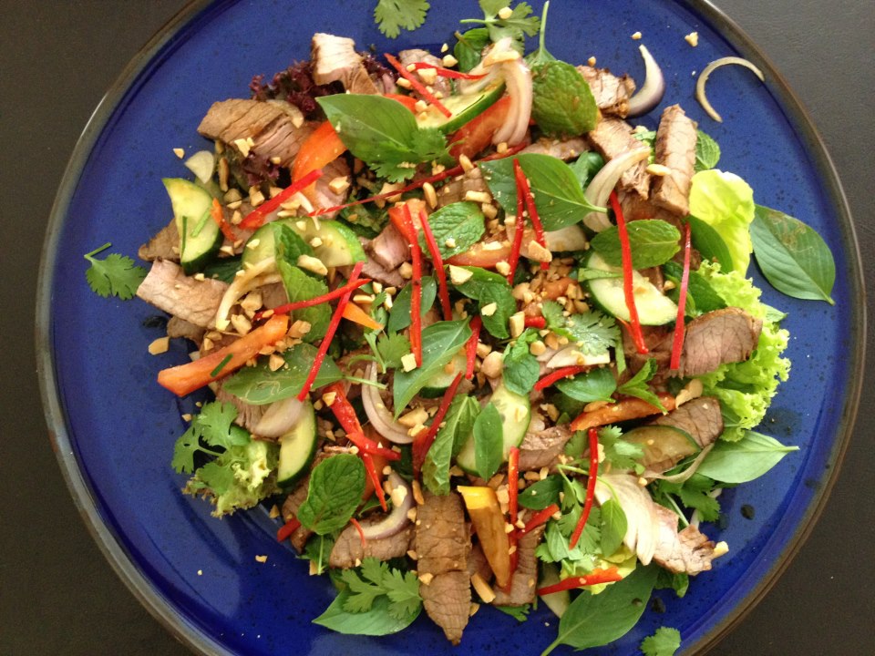 JeMaRi AsMaRa: THAI CHICKEN SALAD ALA CHEF EZANI MASTERCHEF