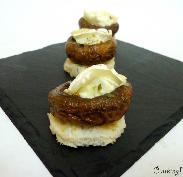  Champiñones con queso de cabra 