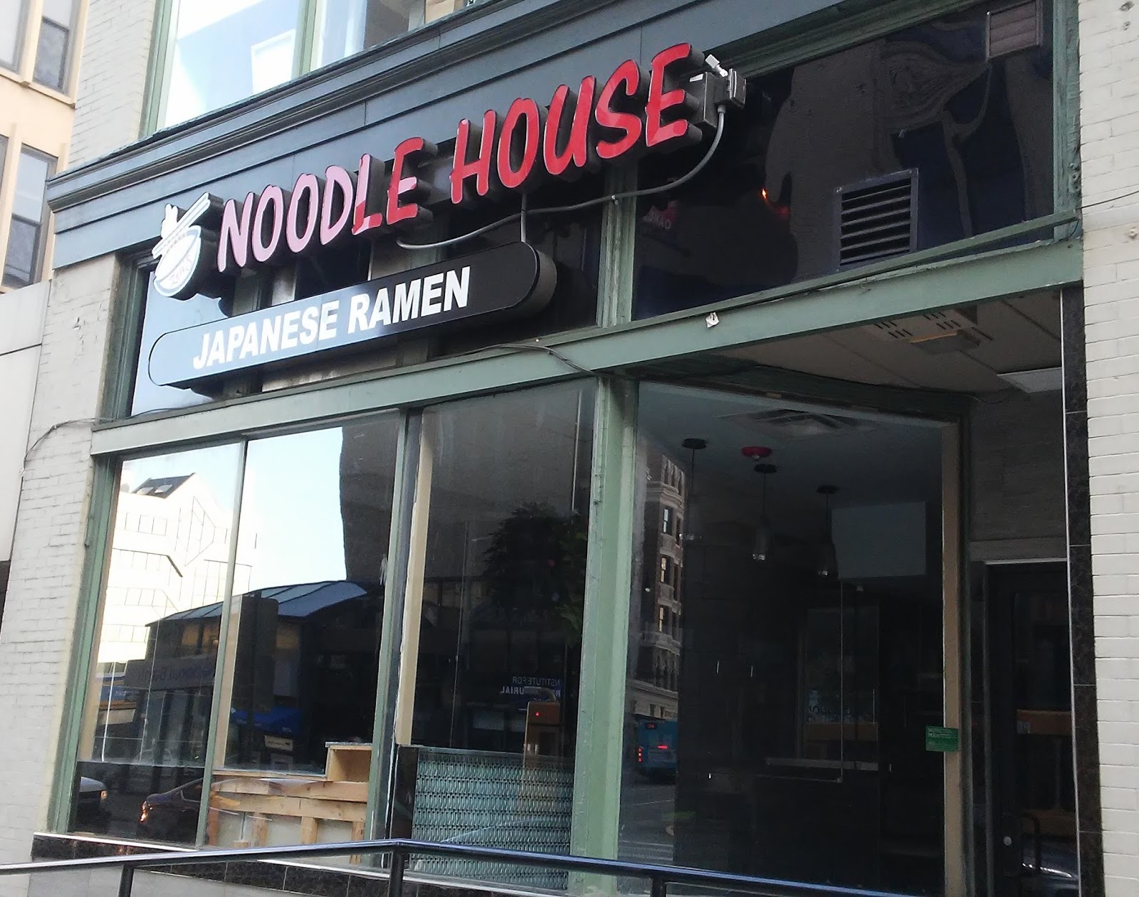PennsylvAsia Zen's Noodle House to bring Japanese ramen to Oakland.