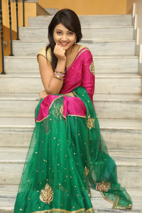 Telugu Actress Priyanka Sexy Stills In Pink Saree