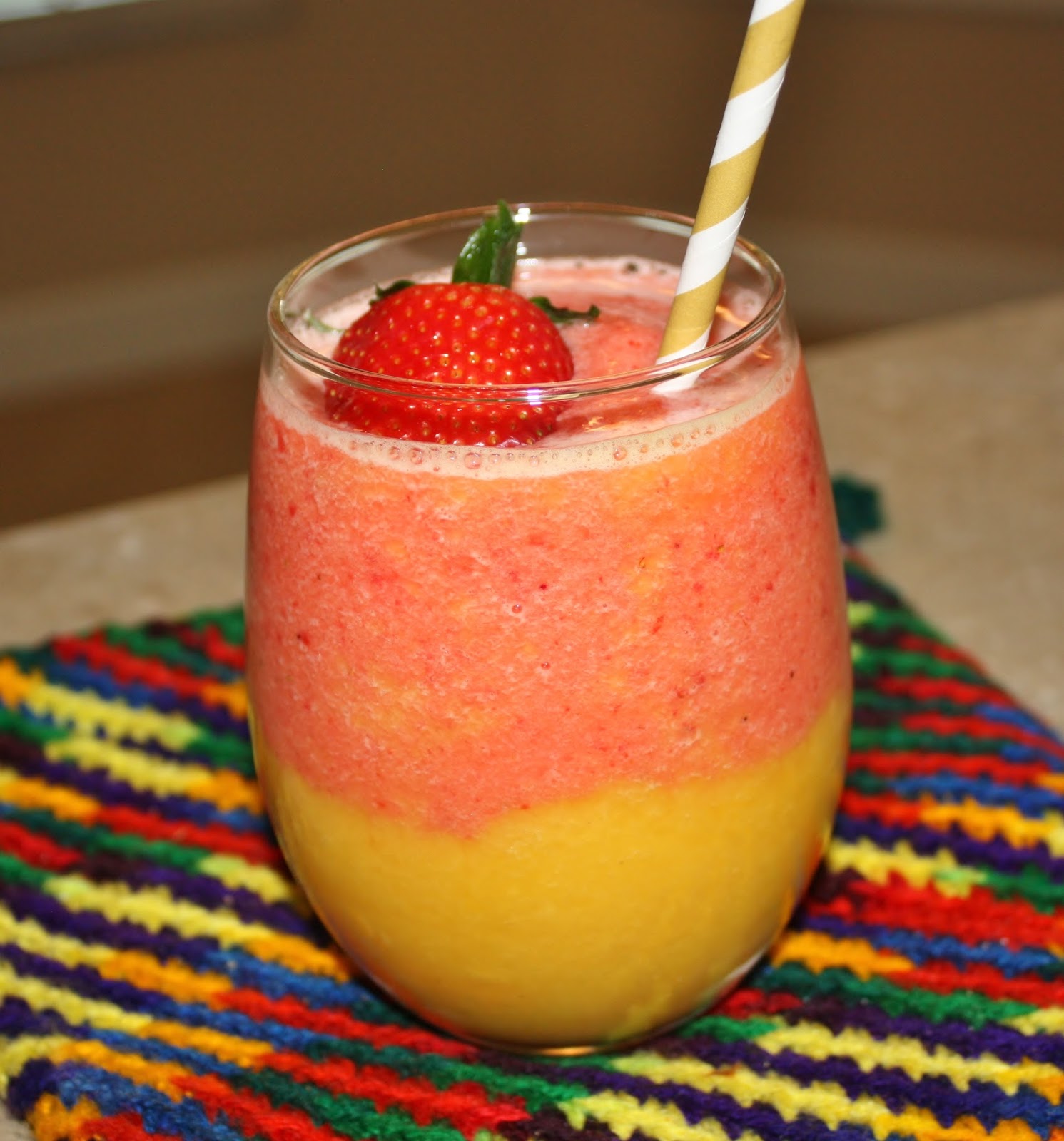 Best of Long Island and Central Florida STRAWBERRY MANGO SMOOTHIE