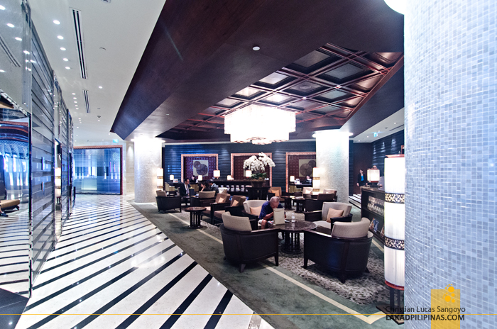Crowne Plaza Hotel Lobby