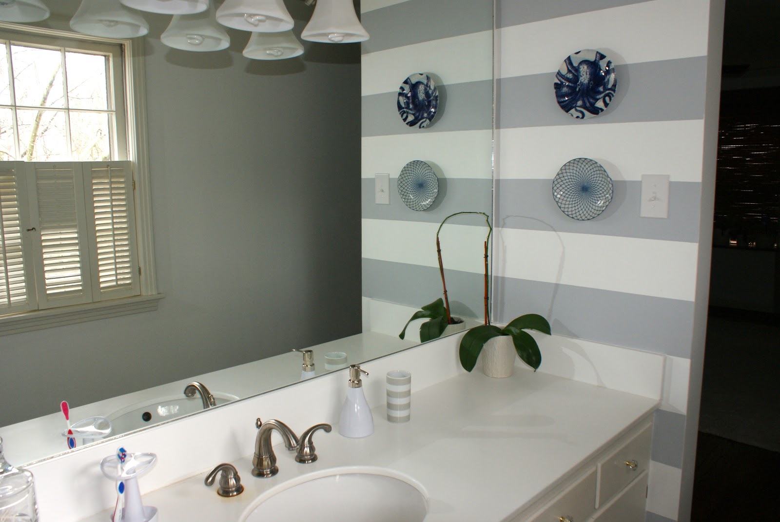 Some Like A Project A Striped Bathroom