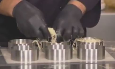 Τάρτες από καταΐφι με μους σοκολάτα