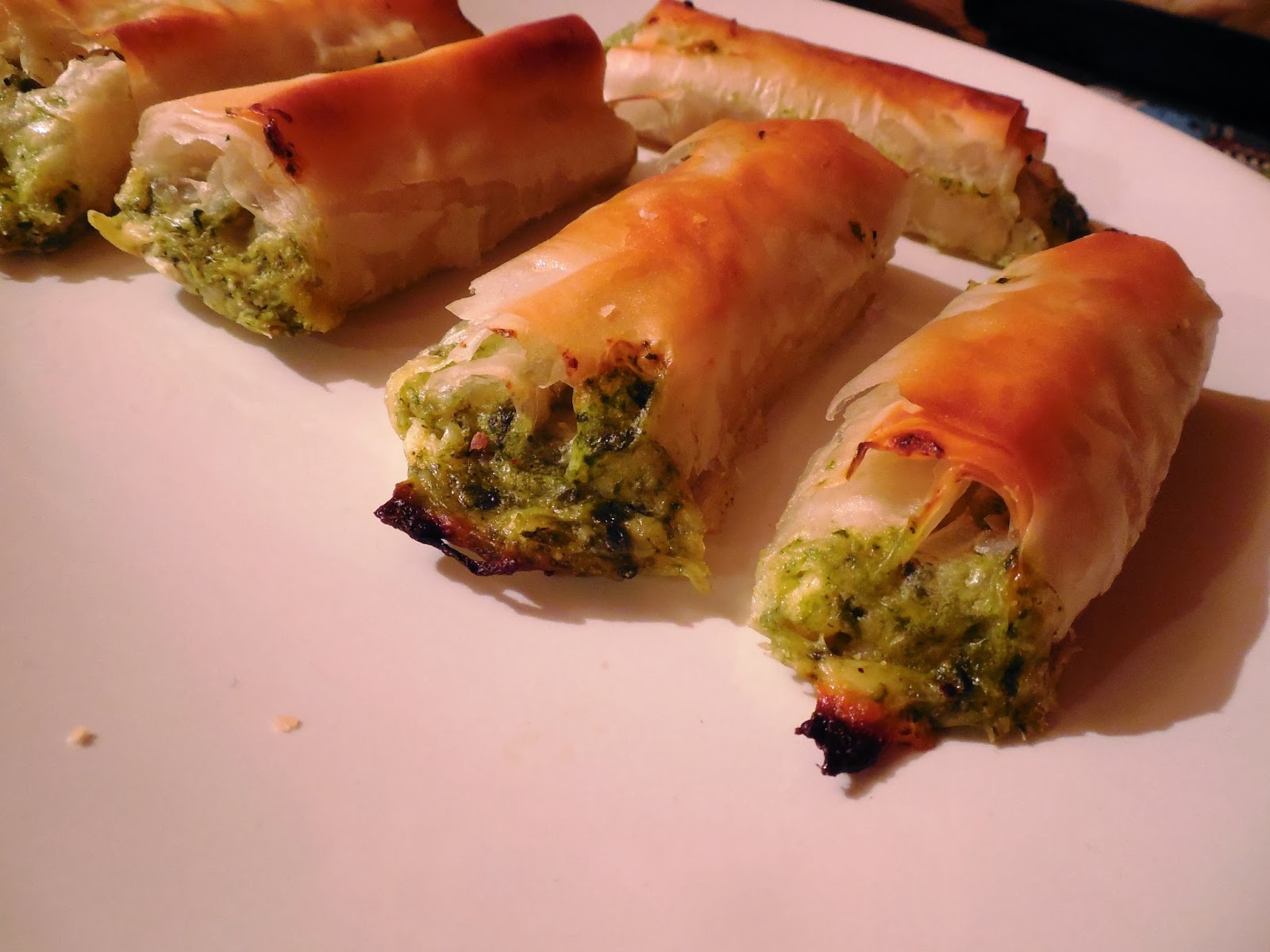 Placintele cu spanac si branza de capra