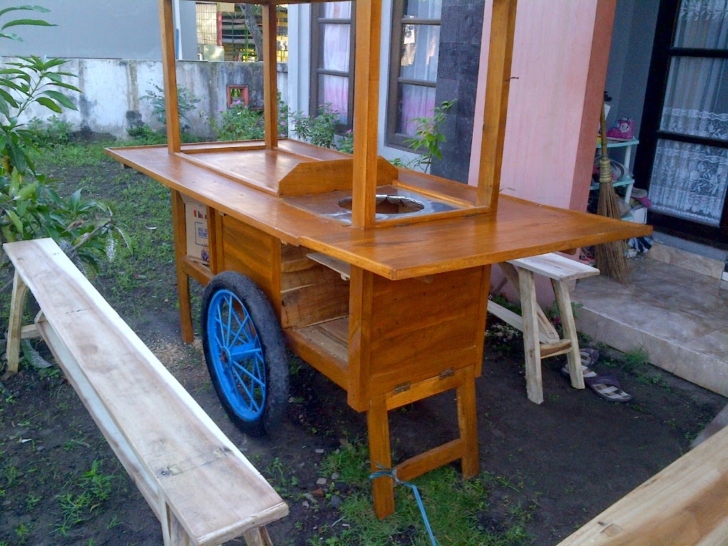 Usaha Bisnis Angkringan Nasi Kucing 78 Bekasi Februari 2015