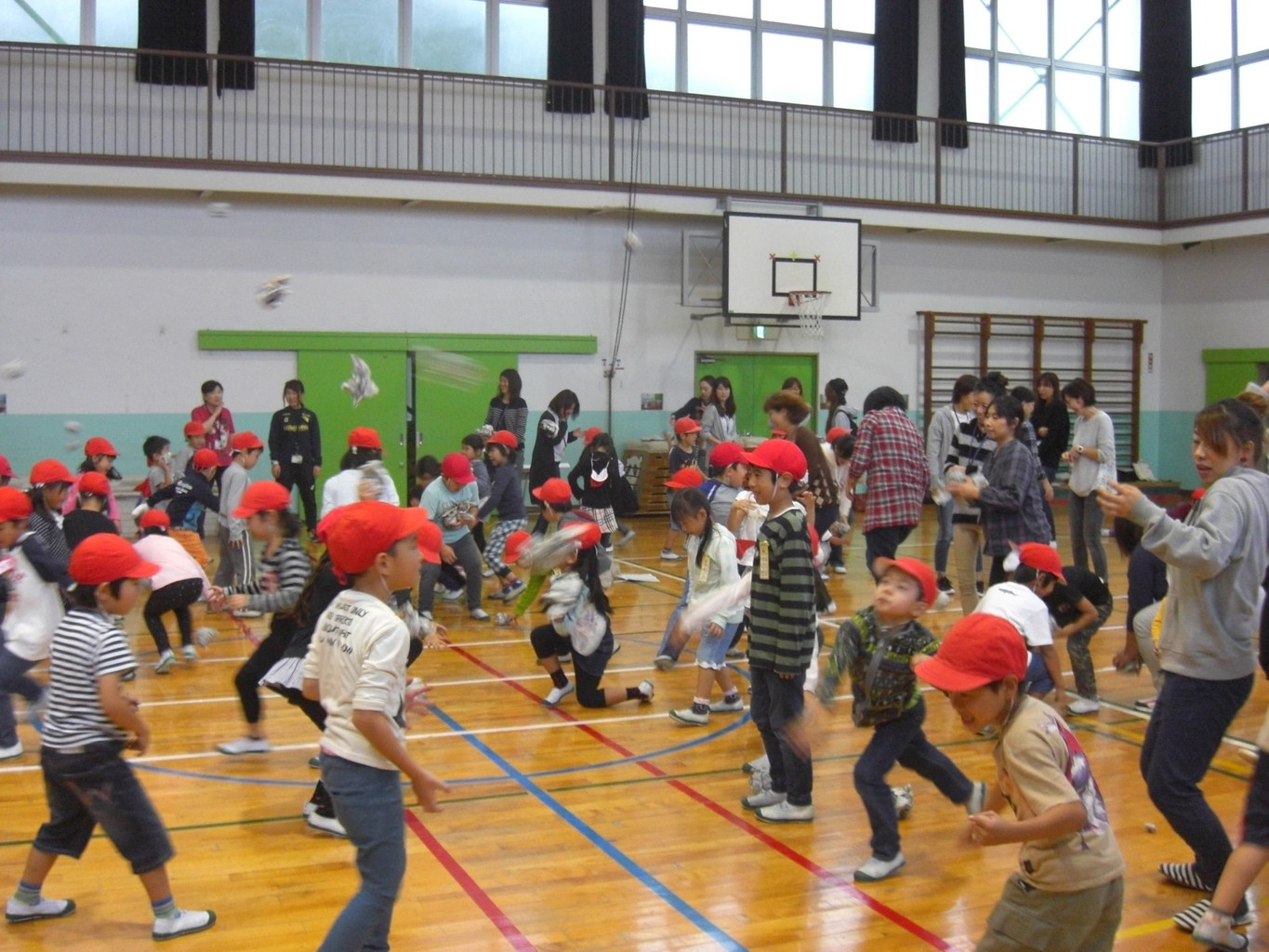 越生町立越生小学校 13日 1年生親子レク