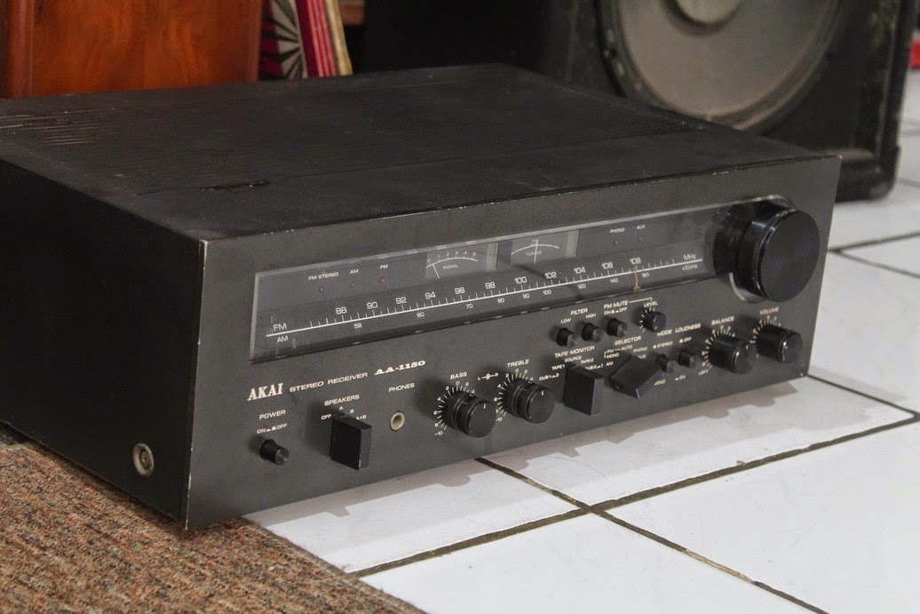 audio2nd VINTAGE RECEIVER AKAI AA1150 (ALL ORIGINAL)...TERJUAL