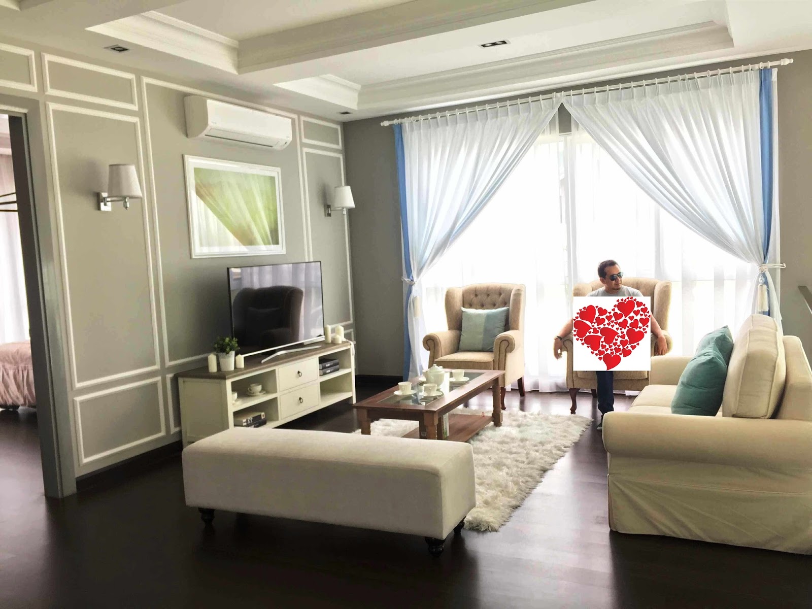 Lizzie As A Mummy Wainscoting Major Love For My Man Hence The Heart Giggles Wainscoting Makes Family Living Hall Look So Cosy Without Compromising Modern Feel Of It
