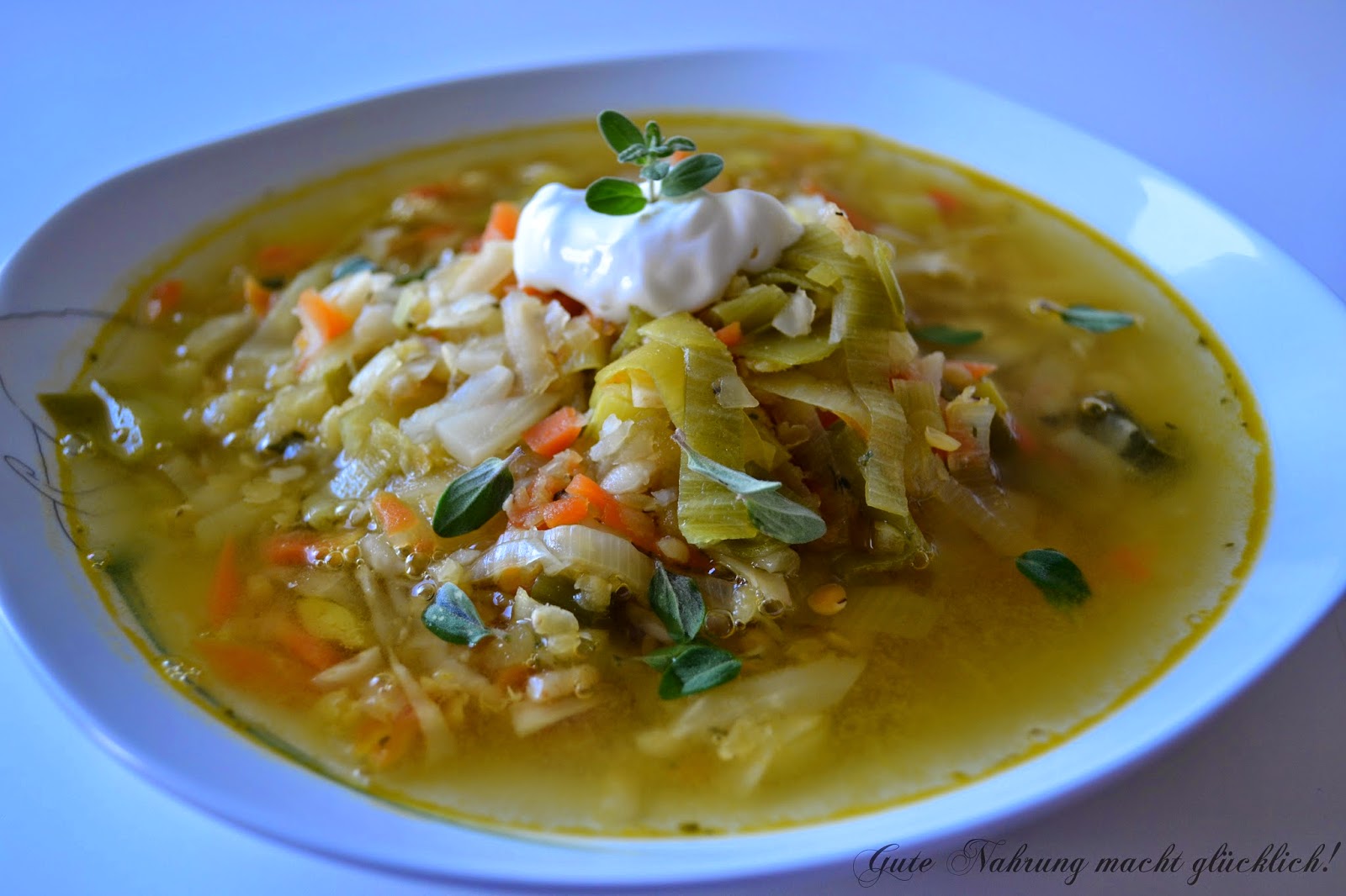 Gute Nahrung macht glücklich : Schnelle Linsensuppe mit Apfel und Sellerie