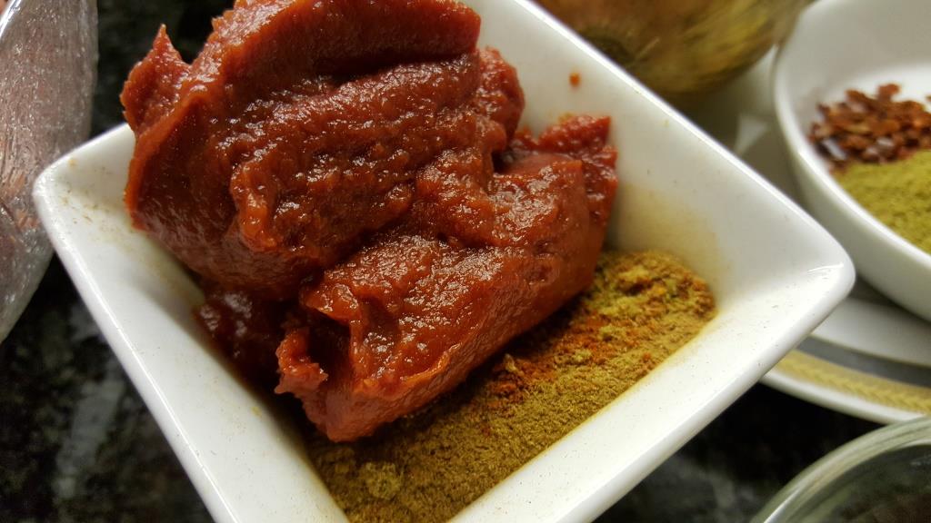 eat-culture: Hamshuka - Hummus mit Lammhackfleisch (Hamshuka - Hummus ...