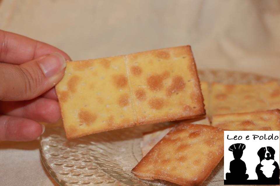 Cracker di riso e ceci all'olio d'oliva (vegani e senza lievito, farine ...