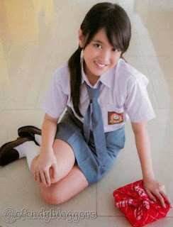 Foto Nabilah JKT48 Pakai Seragam SMA