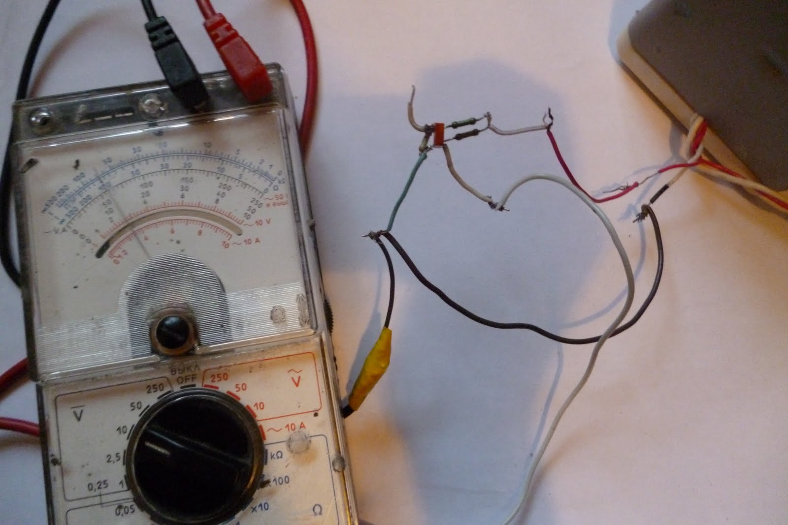 Электротехника: Усилитель постоянного тока на кт315.