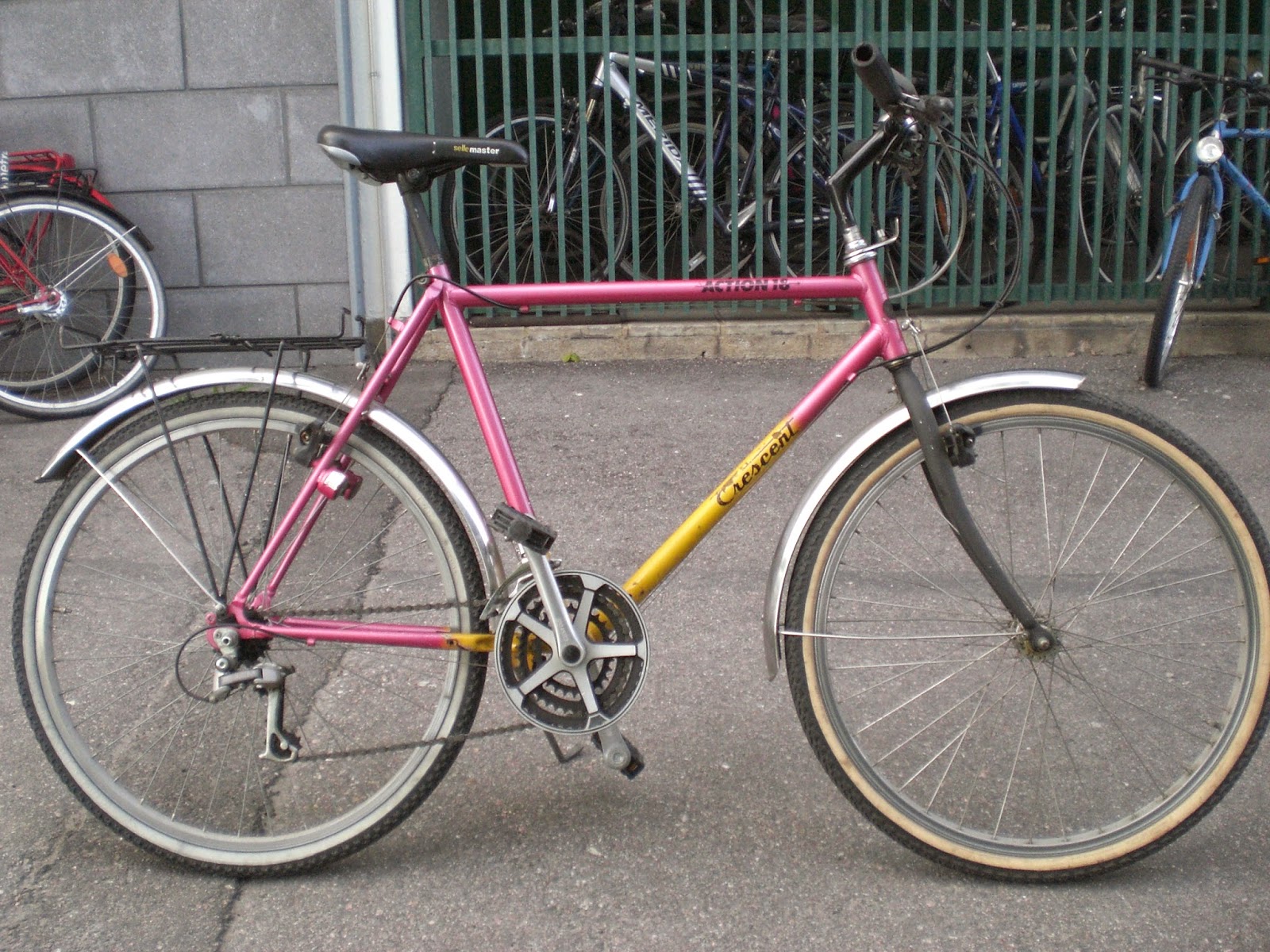 crescent mountainbike orange