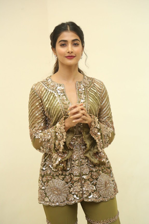 Pooja Hegde at Aravinda Sametha Movie Success Meet