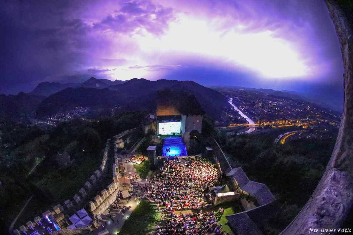 Muzikal Veronika Deseniška ali spoznajte Celje na najlepši možen način
