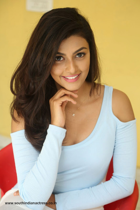 Anisha Ambrose At Fashion Designer S/O Ladies Tailor Interview