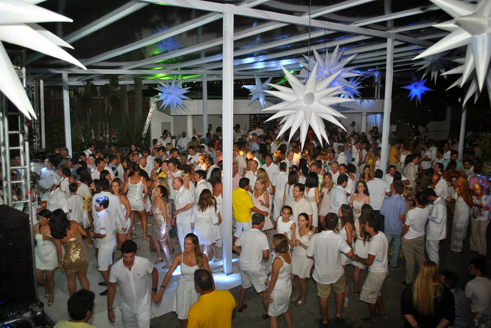 FRANKLIN TOSCANO Embaixador do RIO RÉVEILLON 2015 NO MARIMBAS " RIO