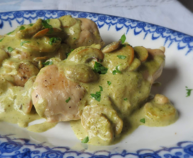 Chicken with a Pesto & Mushroom Sauce