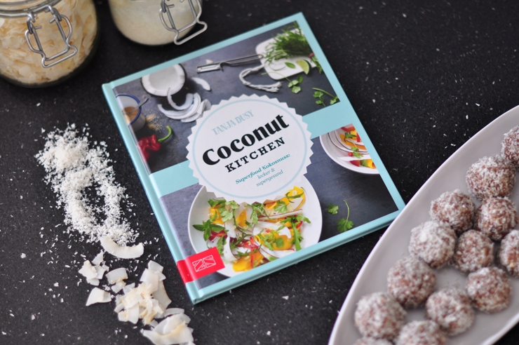 Rezension: Das Rezeptbuch "Coconut Kitchen" von Tanja Dusy