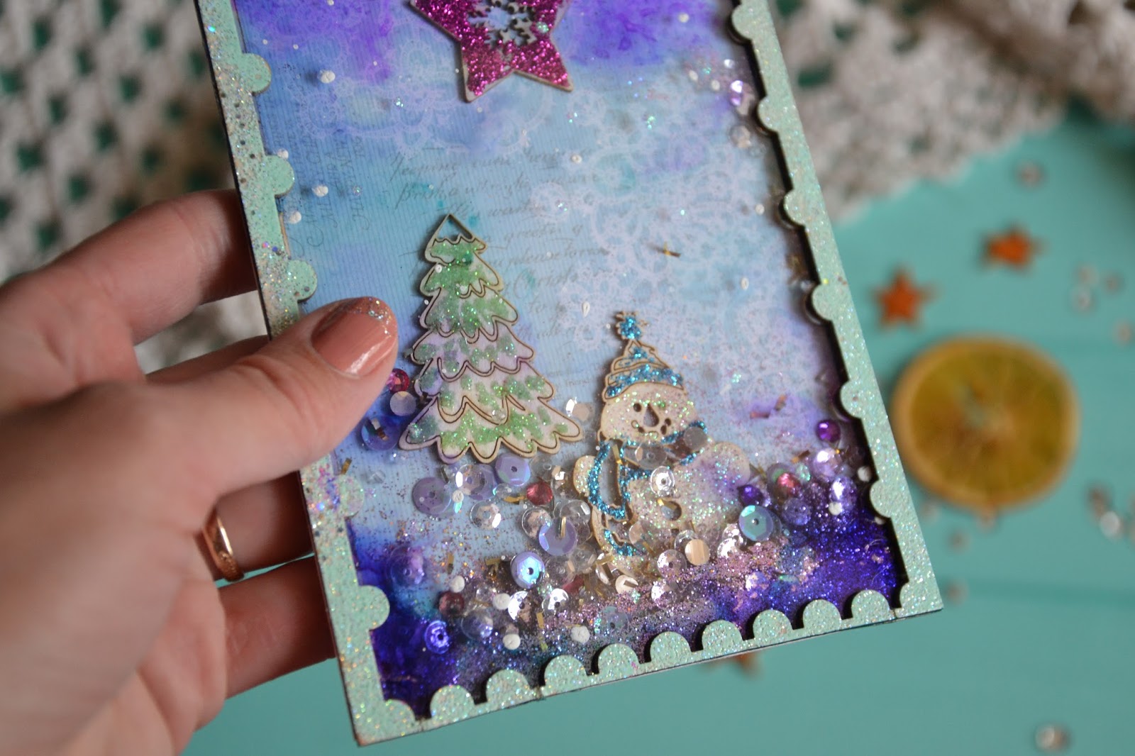 Рождественская открытка шейкер