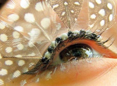 Fairy Feathery Eye Makeup