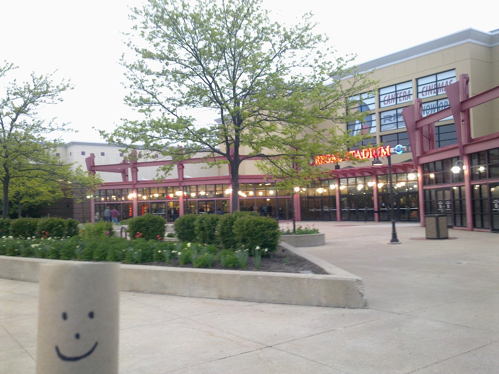 Ollie the Traveling TP Roll Regal Cantera 17 + RPX