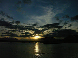 sunsets from acid yellow to purple, the colors of the south to Ushuaia in Argentina