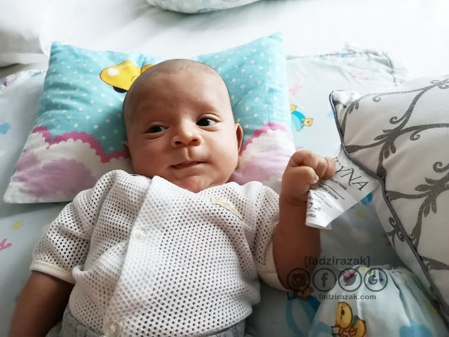 Perkembangan Baby Anas 1 Bulan