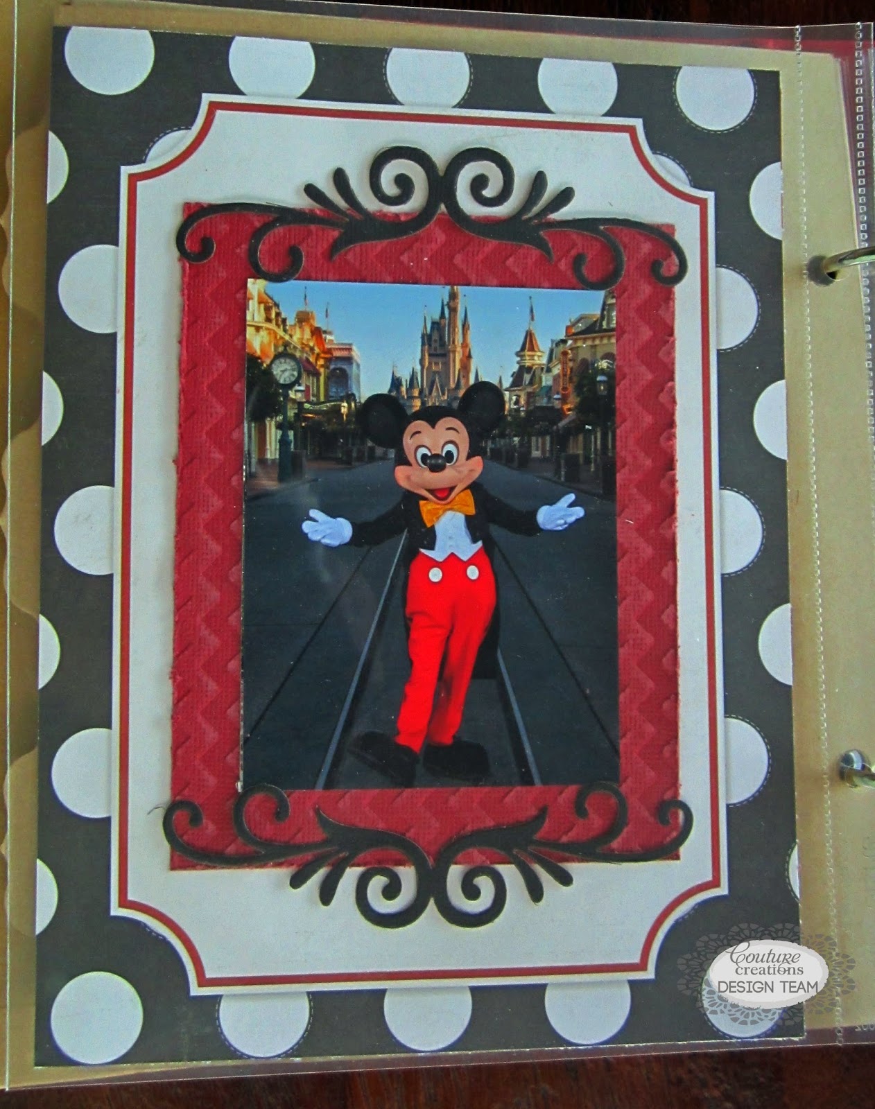 Disneyland Pocket Pages by Kerrie Gurney Couture Creations