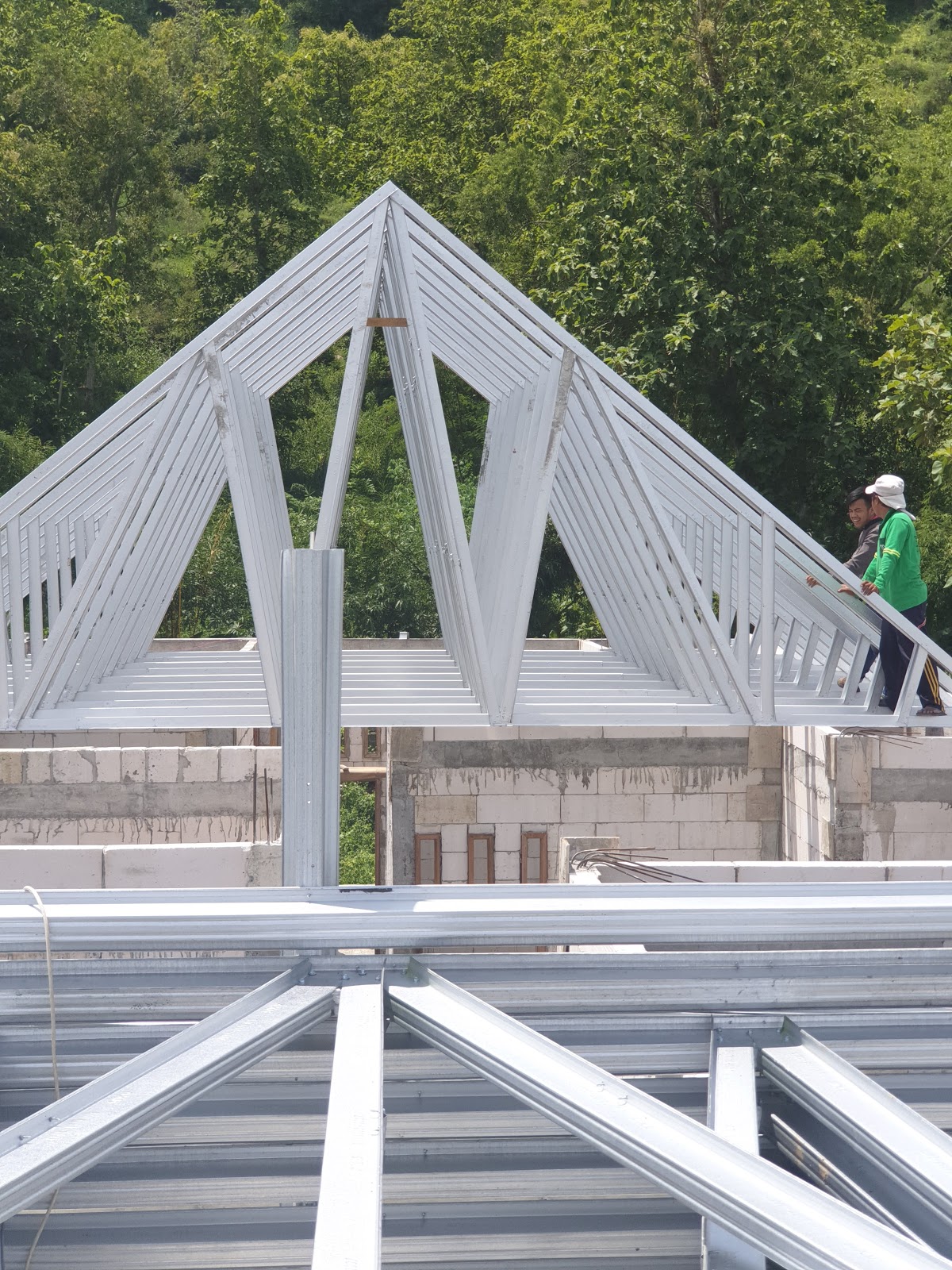 Baja Ringan WA 081558488922, konstruksi Baja WF dan