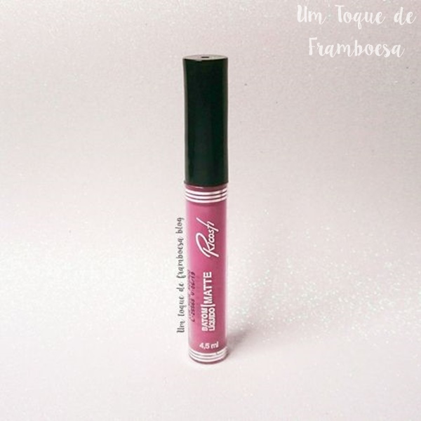 Resenha do batom líquido matte Ricosti cor Nude Rosado