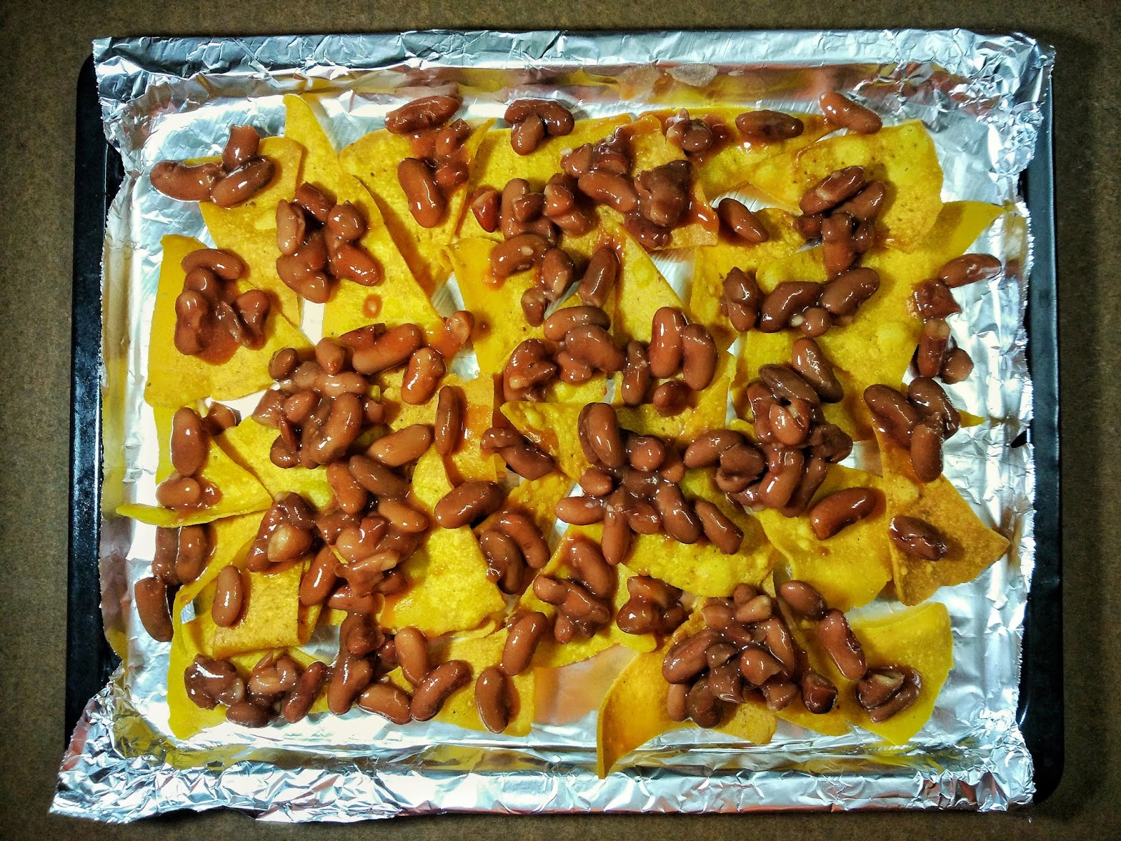 Nachos Supreme with Kidney Beans and Veggies Loaded Vegetarian Nachos Tempting Treat