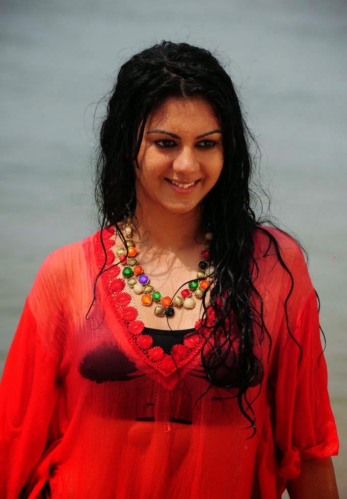 Actress Kamna Jethmalani latest Gallery From beach