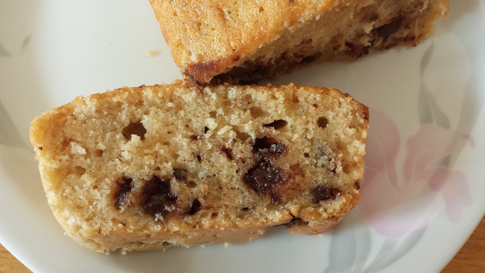 Bizcocho con pepitas de chocolate (o el arte de aprovechar las claras Bizcocho con pepitas de chocolate (o el arte de aprovechar las claras