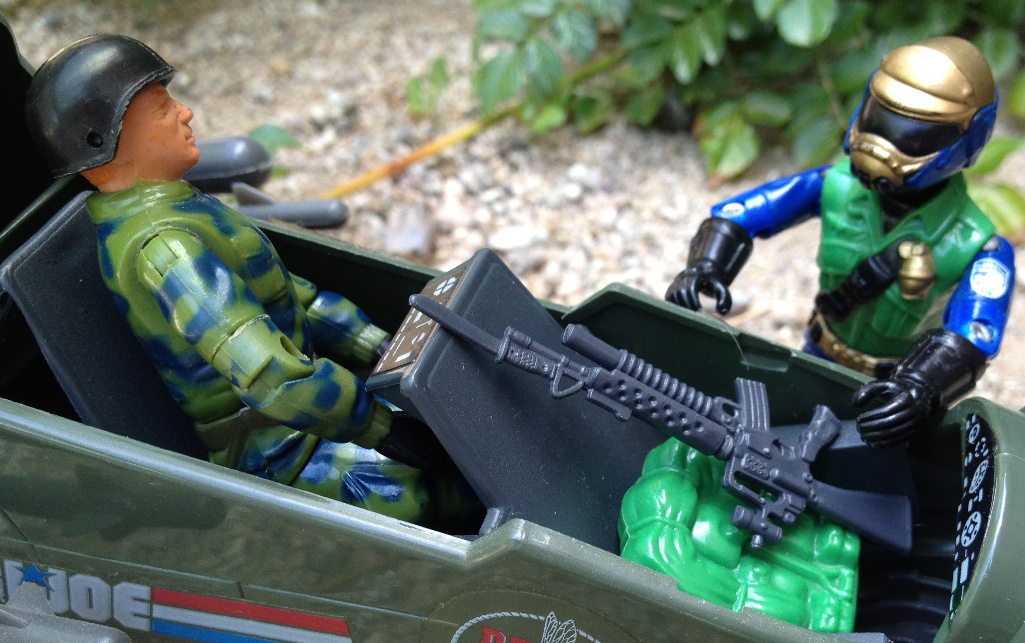 Figures Gold Head Steel Brigade Around the 