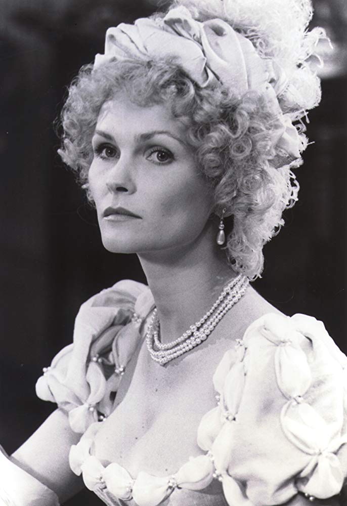 Black fiona fullerton dailymotion paris gets